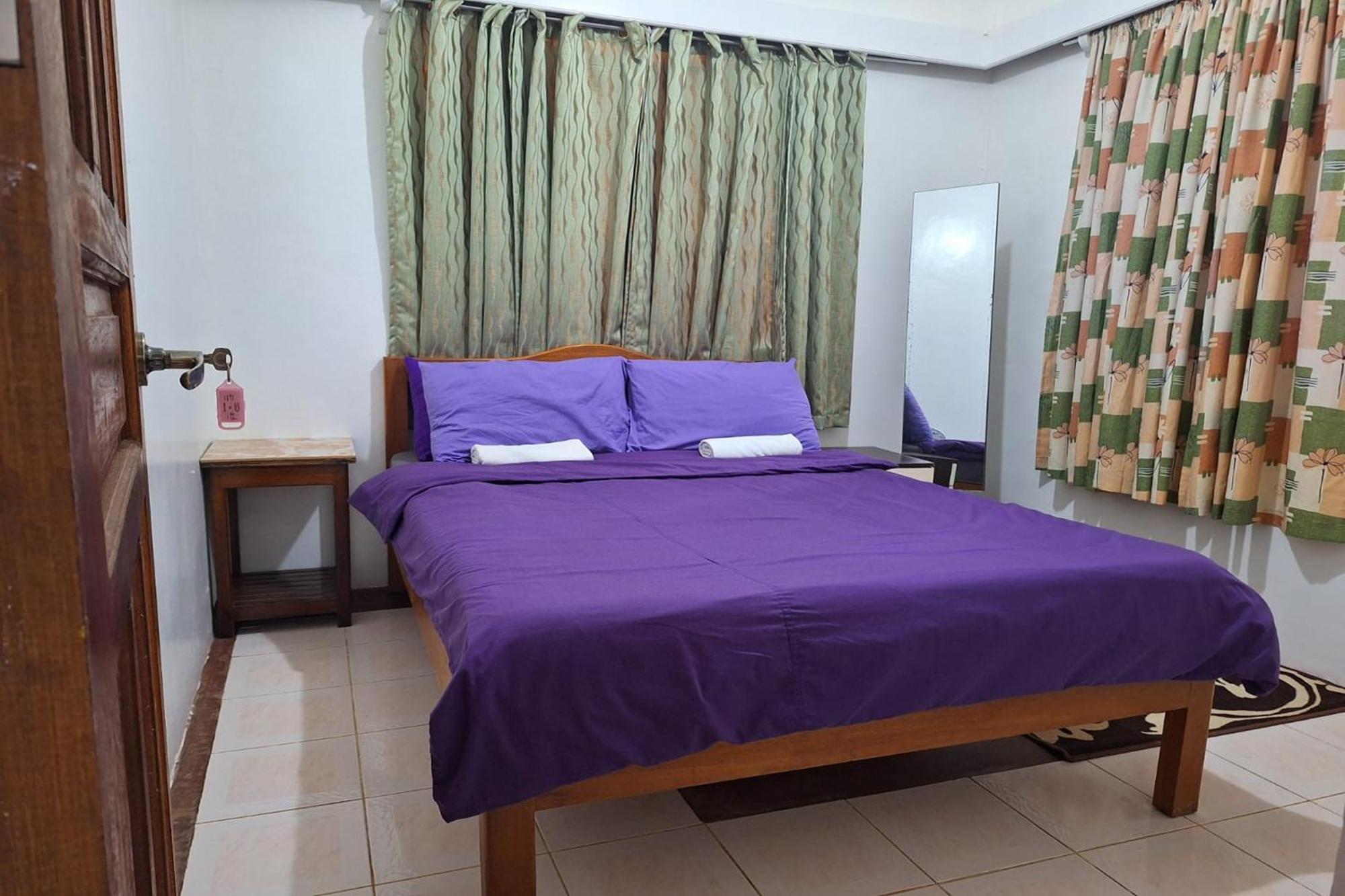 Citadel Bed And Breakfast Puerto Princesa Екстер'єр фото