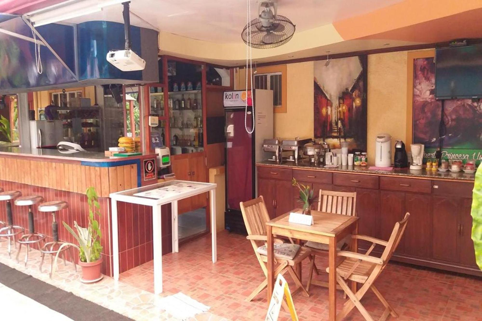 Citadel Bed And Breakfast Puerto Princesa Екстер'єр фото