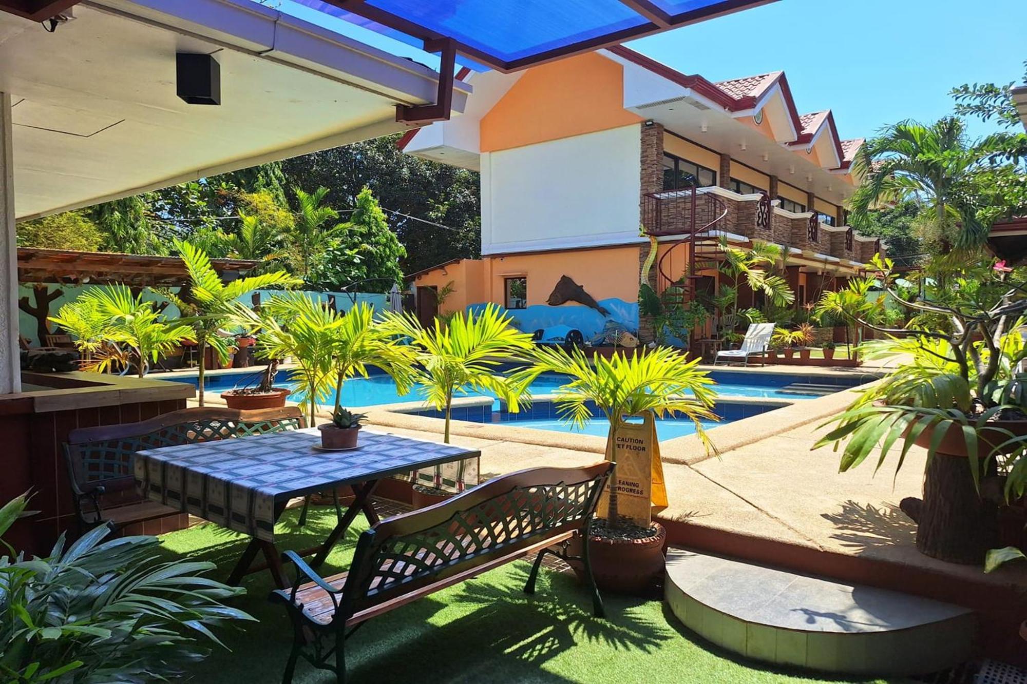 Citadel Bed And Breakfast Puerto Princesa Екстер'єр фото