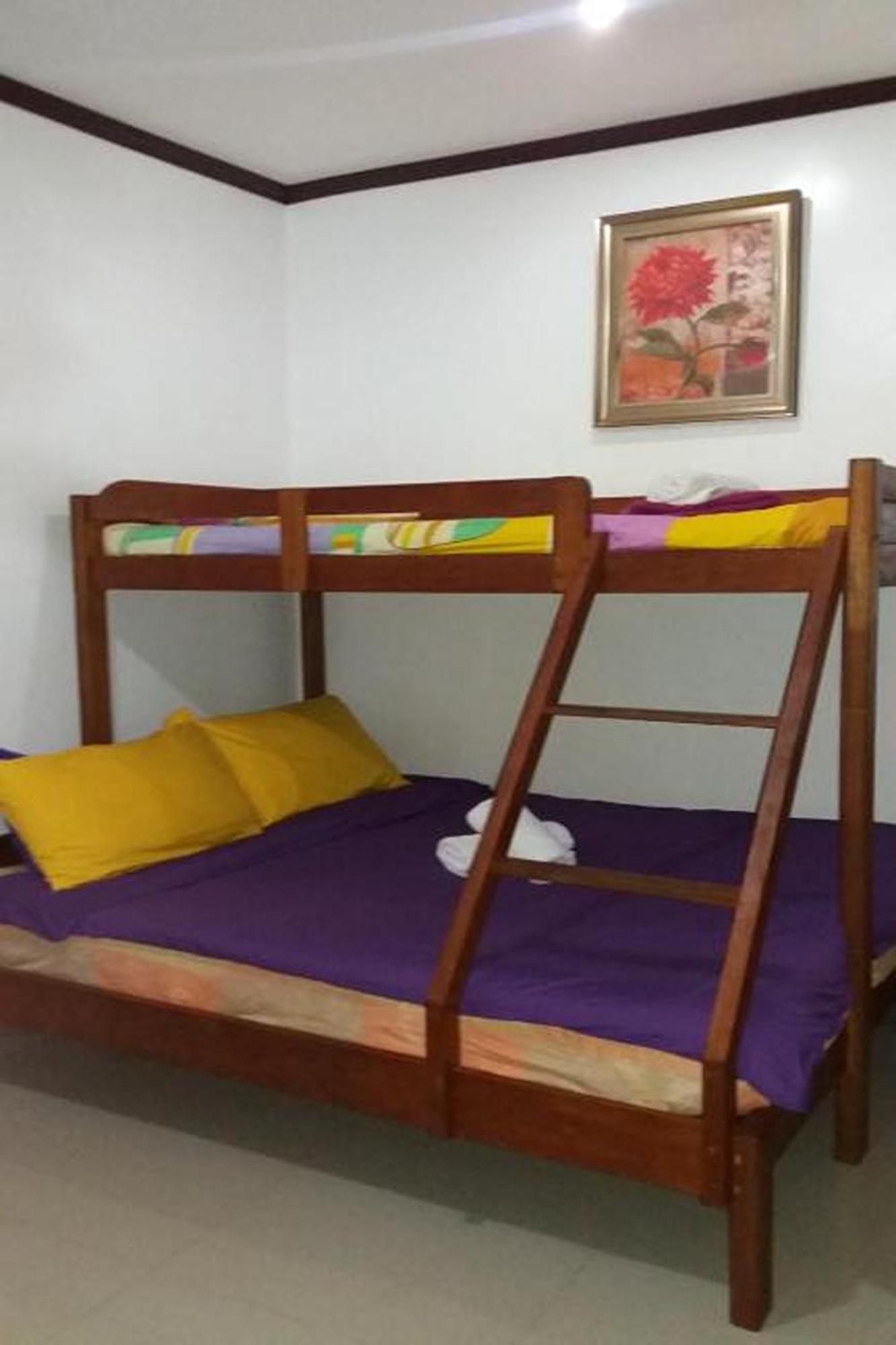 Citadel Bed And Breakfast Puerto Princesa Екстер'єр фото