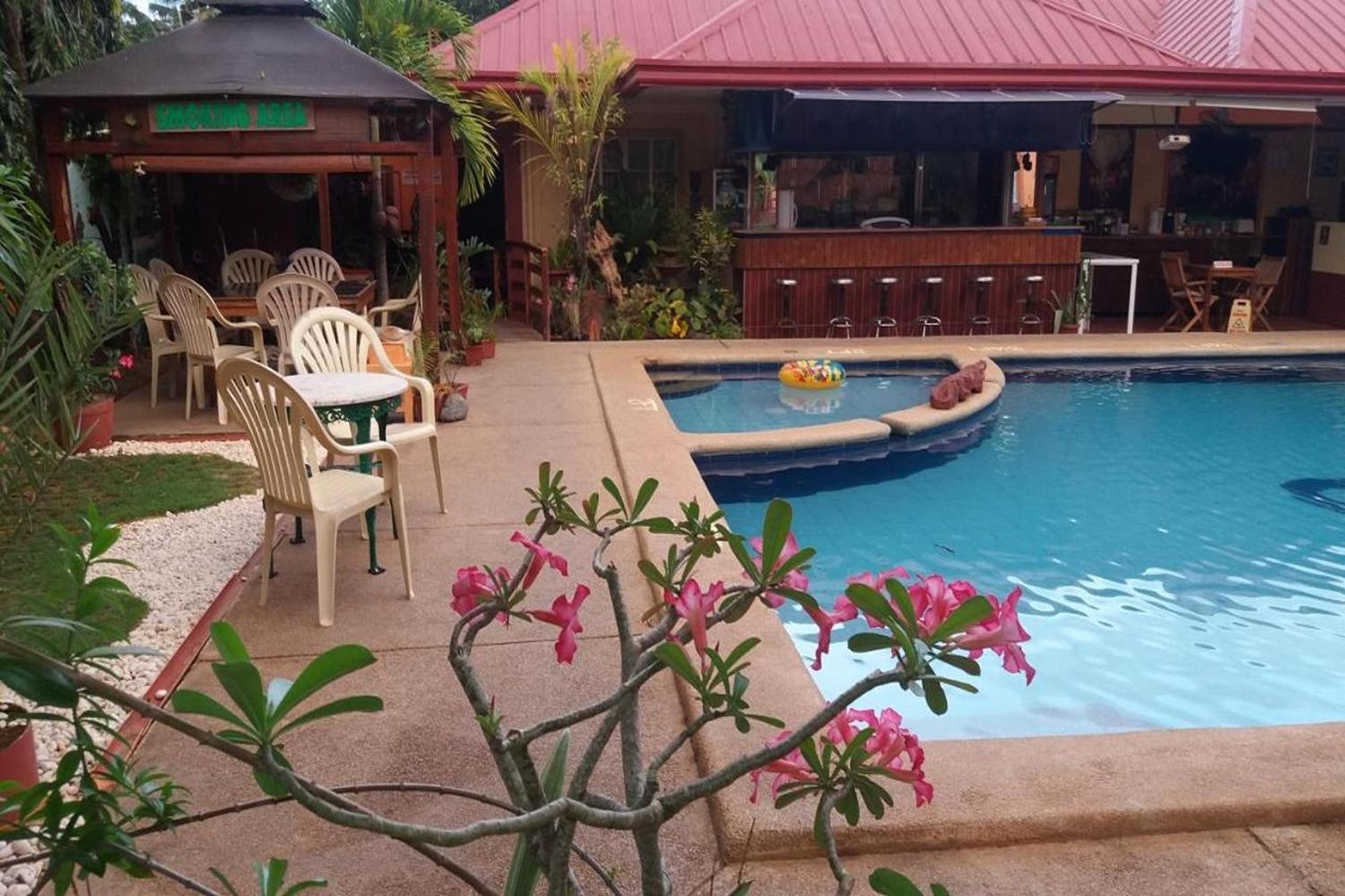 Citadel Bed And Breakfast Puerto Princesa Екстер'єр фото