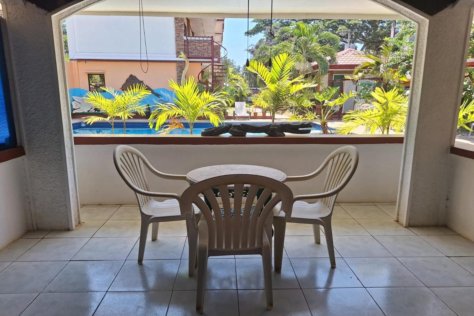 Citadel Bed And Breakfast Puerto Princesa Екстер'єр фото