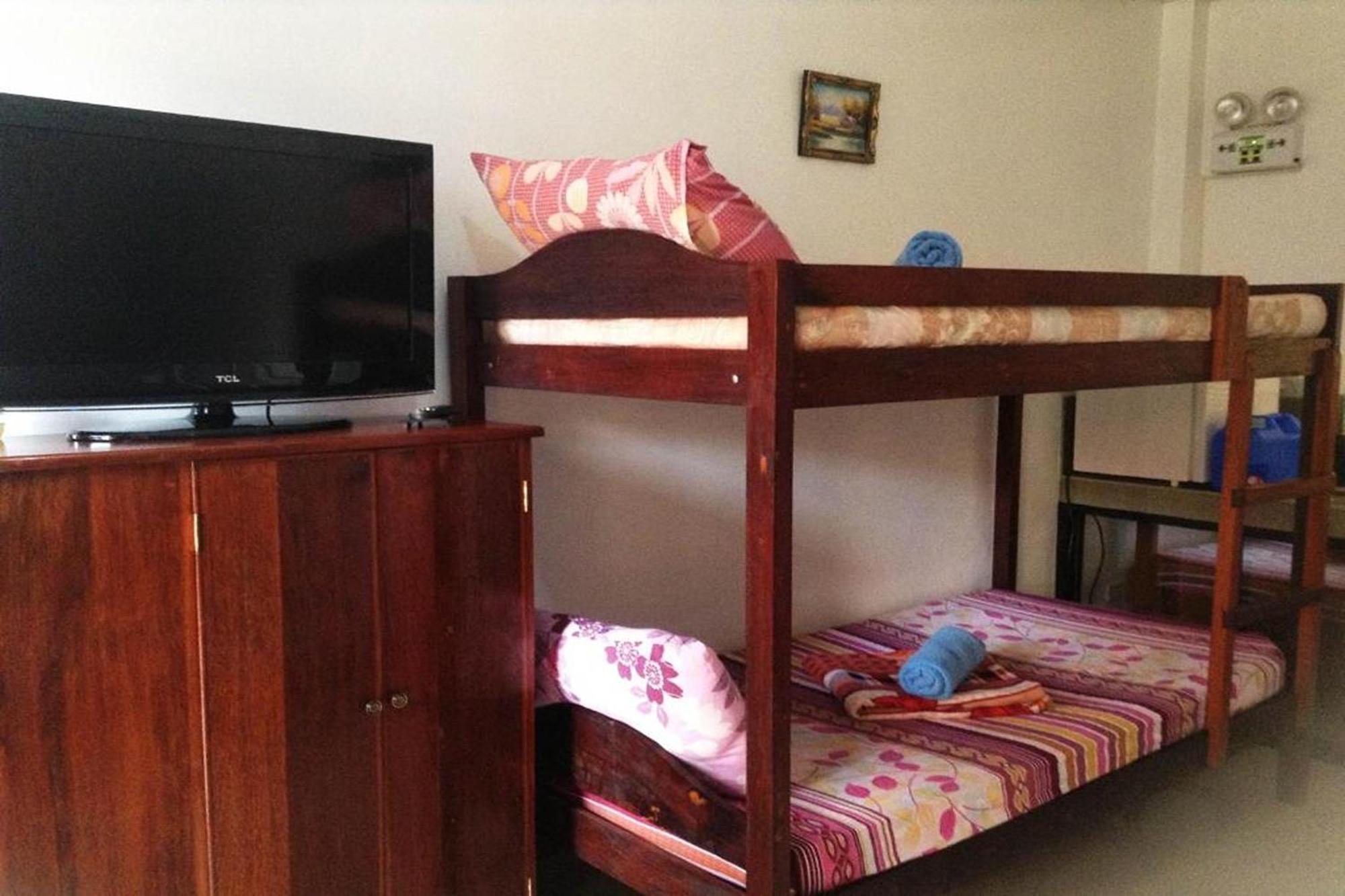 Citadel Bed And Breakfast Puerto Princesa Екстер'єр фото